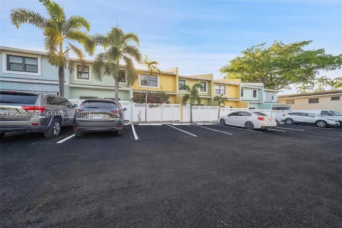 120 SE 12th Ave, Pompano Beach, FL 33060 - #1