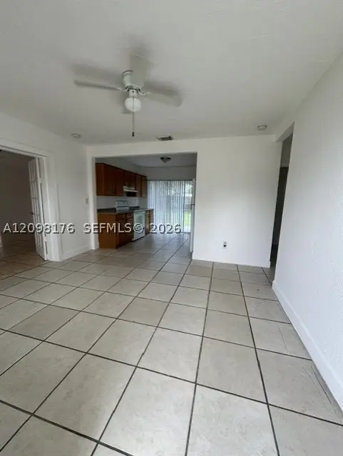 6437 SW 22nd St, Miramar, FL 33023 - #2