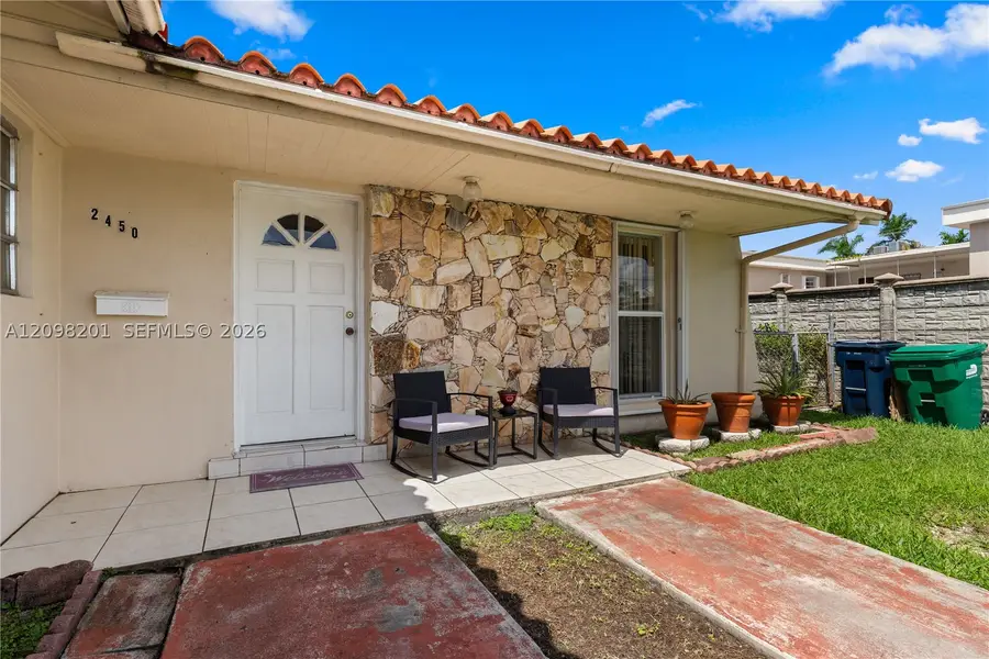2450 SW 90th Ave, Miami, FL 33165 - #3