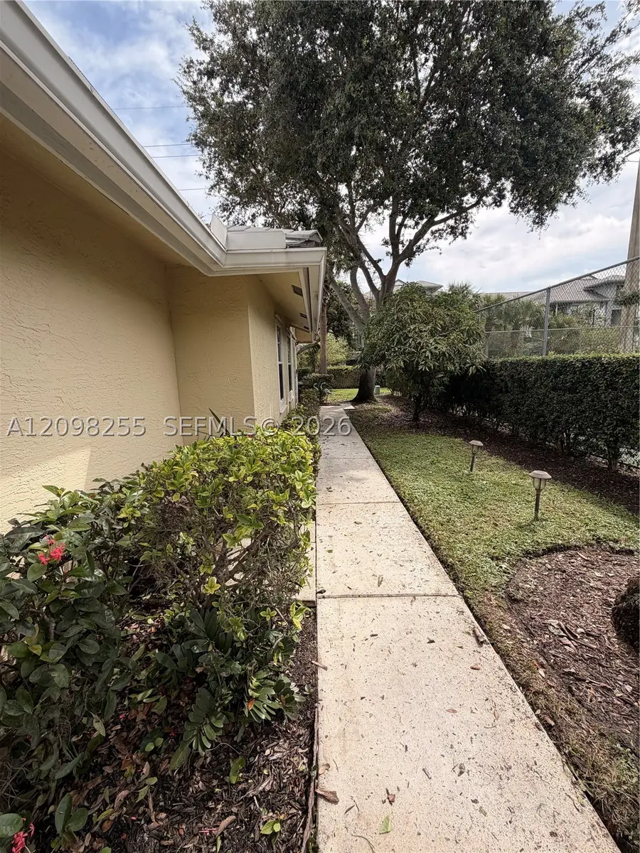 12802 Woodmill Dr, Palm Beach Gardens, FL 33418 - #2