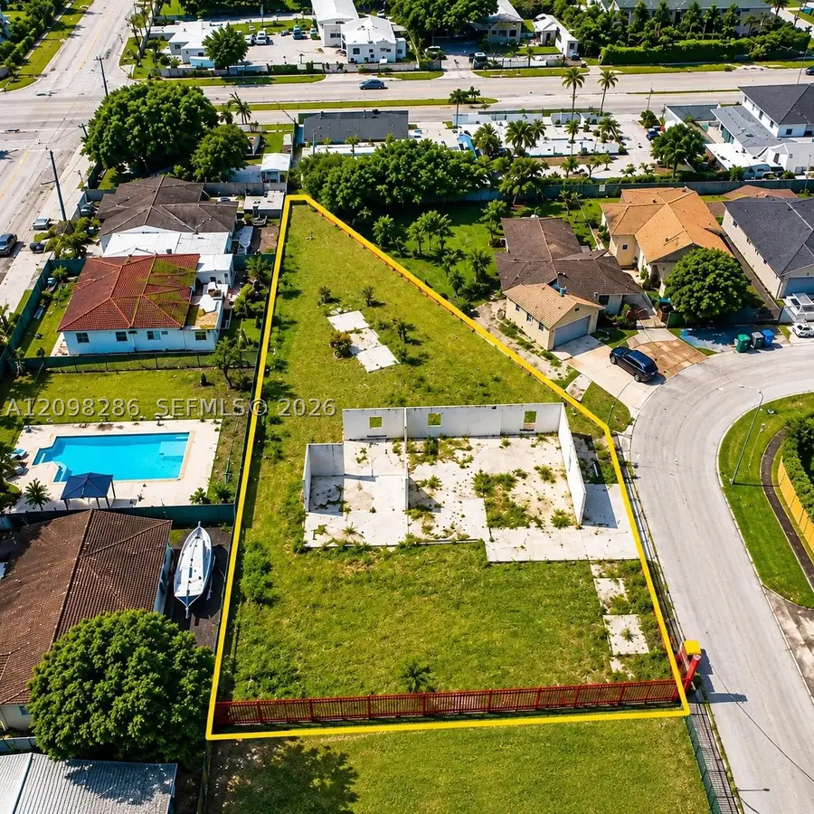 21710 SW 111th Ave, Miami, FL 33170 - #2