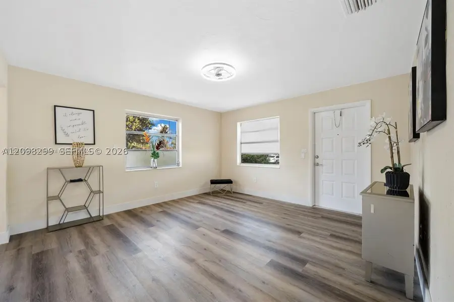 7532 Farragut St, Hollywood, FL 33024 - #2