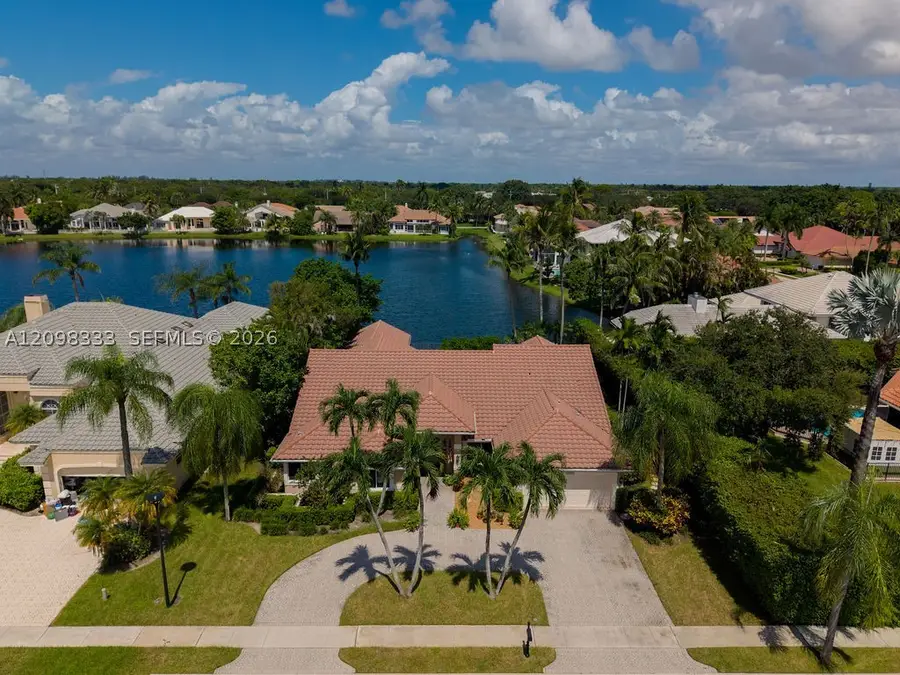 10071 NW 7th St, Plantation, FL 33324 - #2