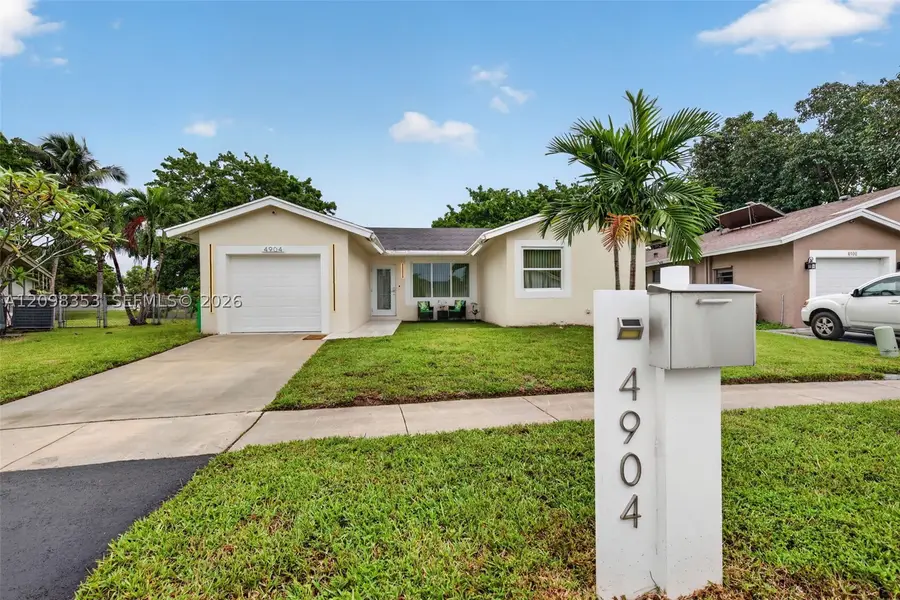 4904 NW 96th Ave, Sunrise, FL 33351 - #2