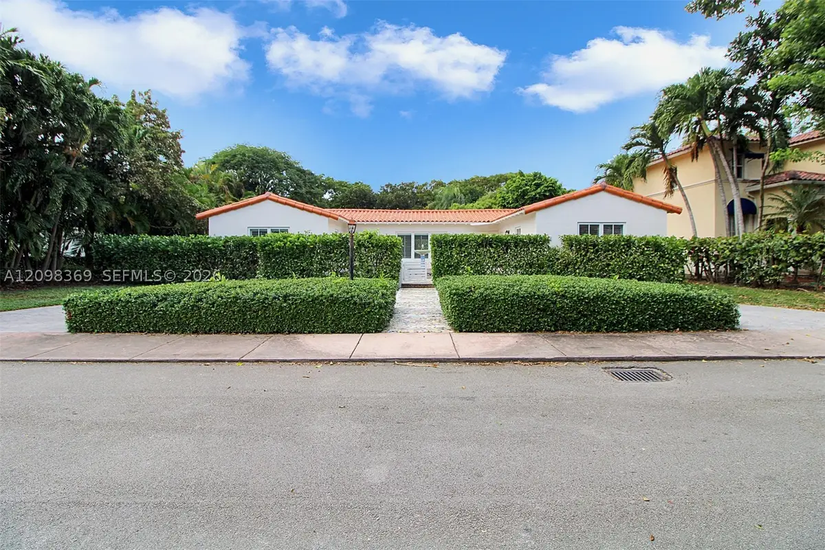 1110 Wallace St, Coral Gables, FL 33134 - #1