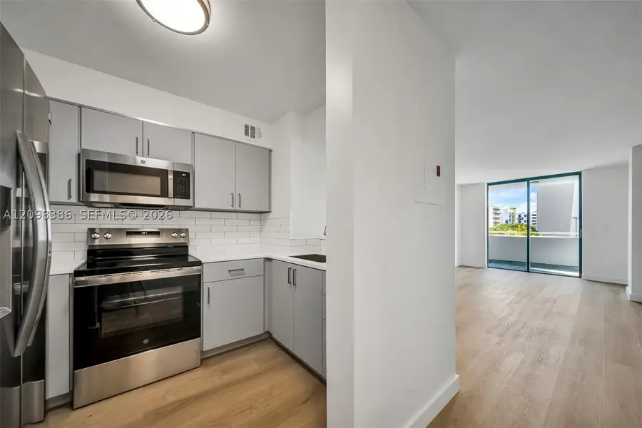 501 SW 1st St #502, Miami, FL 33130 - #2
