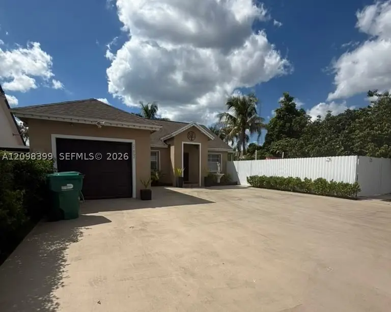 24862 SW 129th Pl, Homestead, FL 33032 - #1
