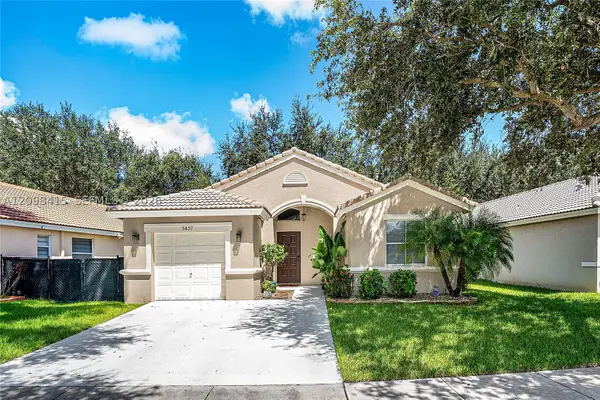 Address Withheld By Seller, Coconut Creek, FL 33073