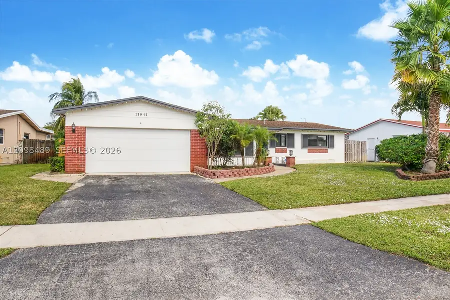 11941 NW 23rd St, Pembroke Pines, FL 33026 - #2