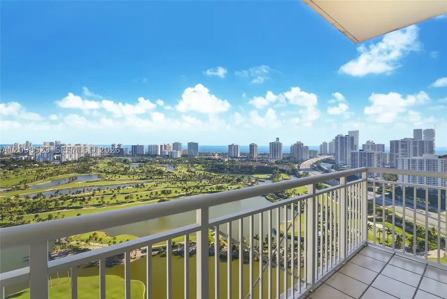 19501 W Country Club Dr #PH-02, Aventura, FL 33180 - #3