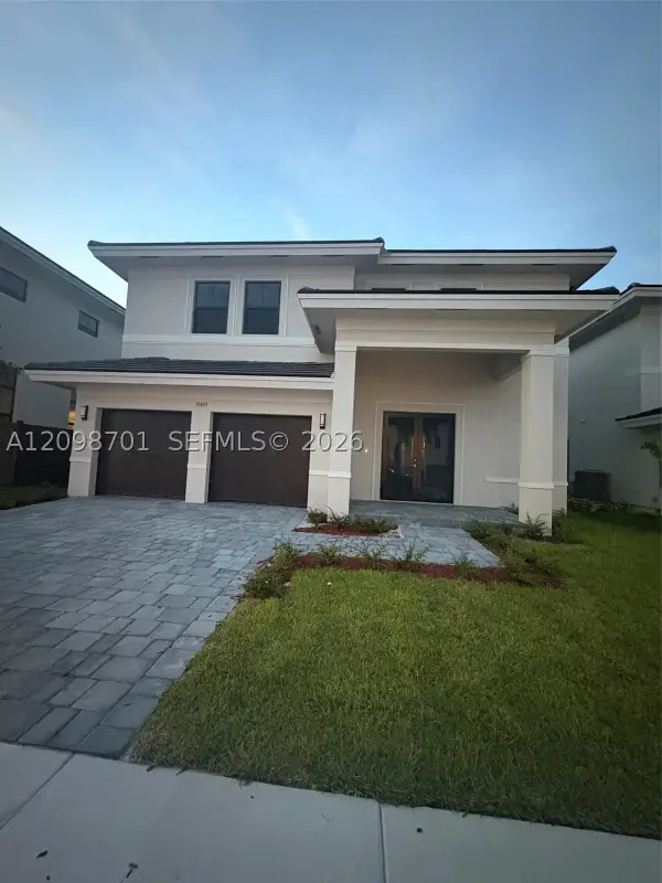 15425 SW 20th Ln, Miami, FL 33185