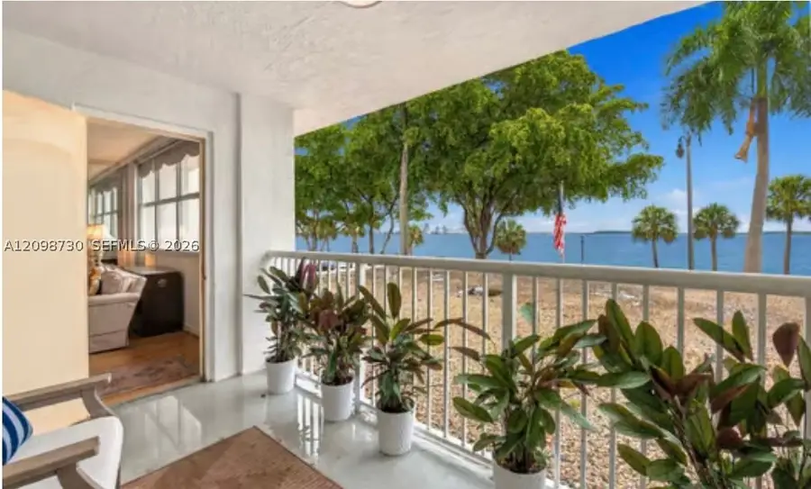 1420 Brickell Bay Dr #202E, Miami, FL 33131 - #2