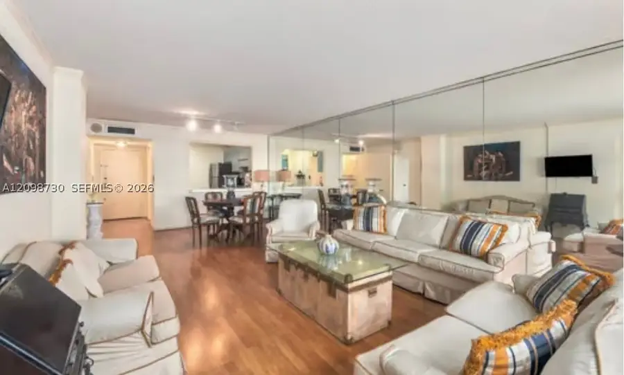 1420 Brickell Bay Dr #202E, Miami, FL 33131 - #3