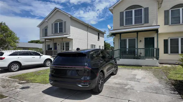 1738 SW 44th Ter, Fort Lauderdale, FL 33317
