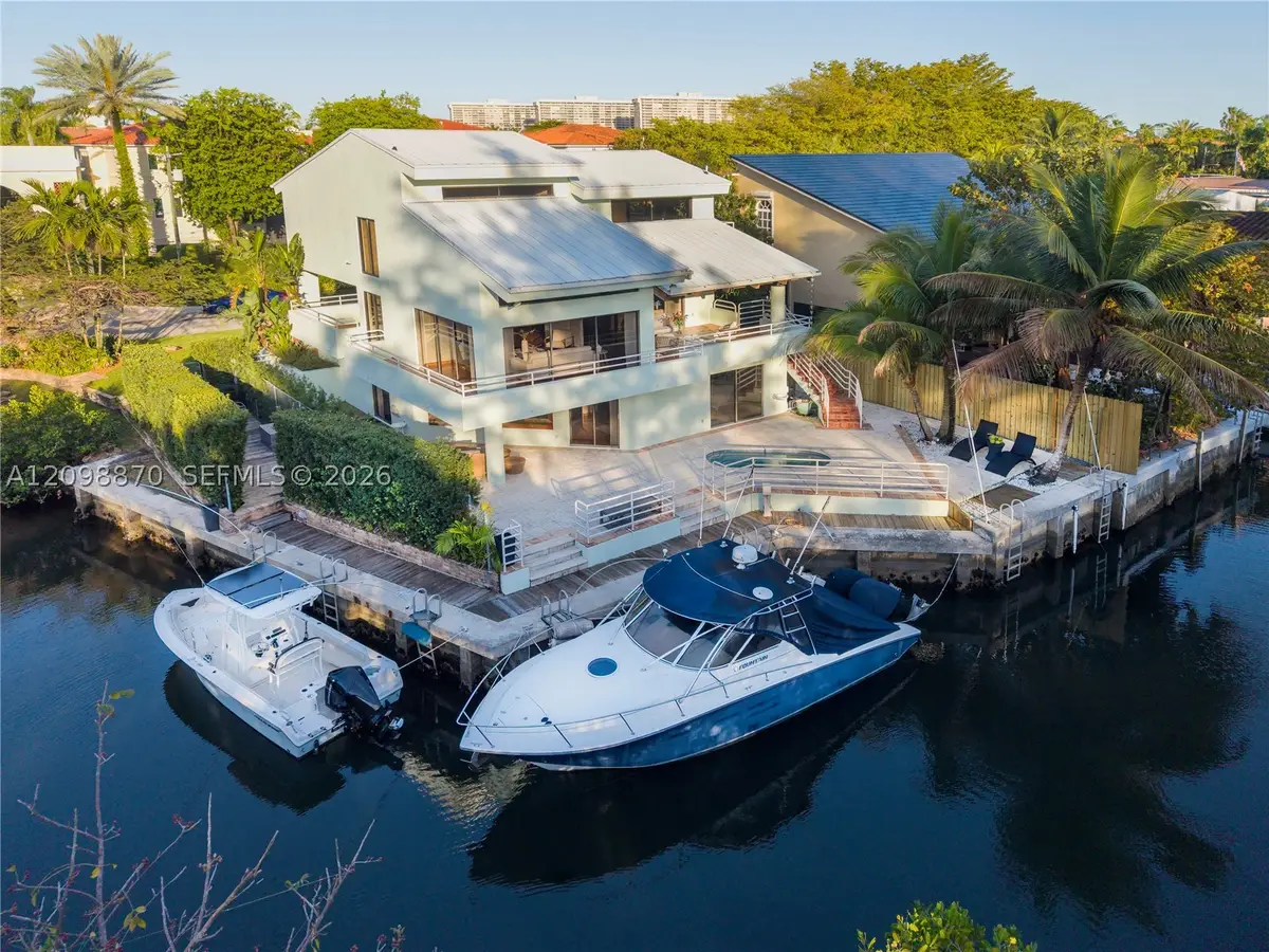 3520 Rockerman Rd, Miami, FL 33133 - #1