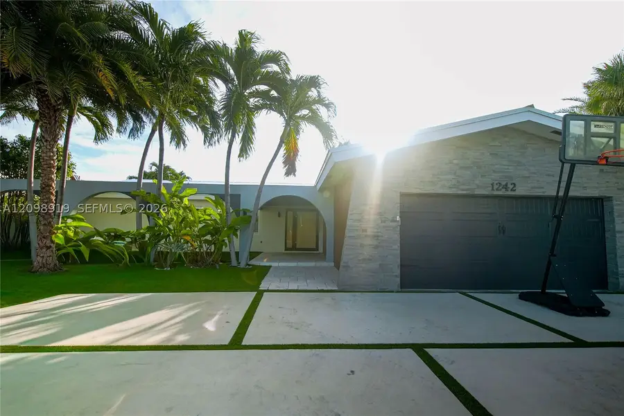 1242 NE 81st Ter, Miami, FL 33138 - #2