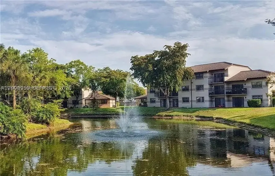9937 Nob Hill Pl #1637, Sunrise, FL 33351 - #3