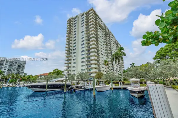 3200 N Port Royale Dr N #806, Fort Lauderdale, FL 33308
