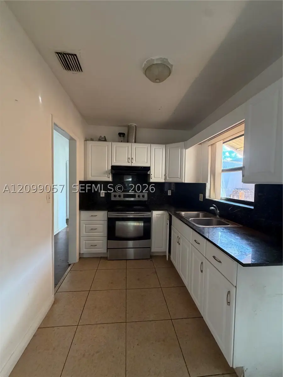 1932 Adams St, Hollywood, FL 33020 - #3