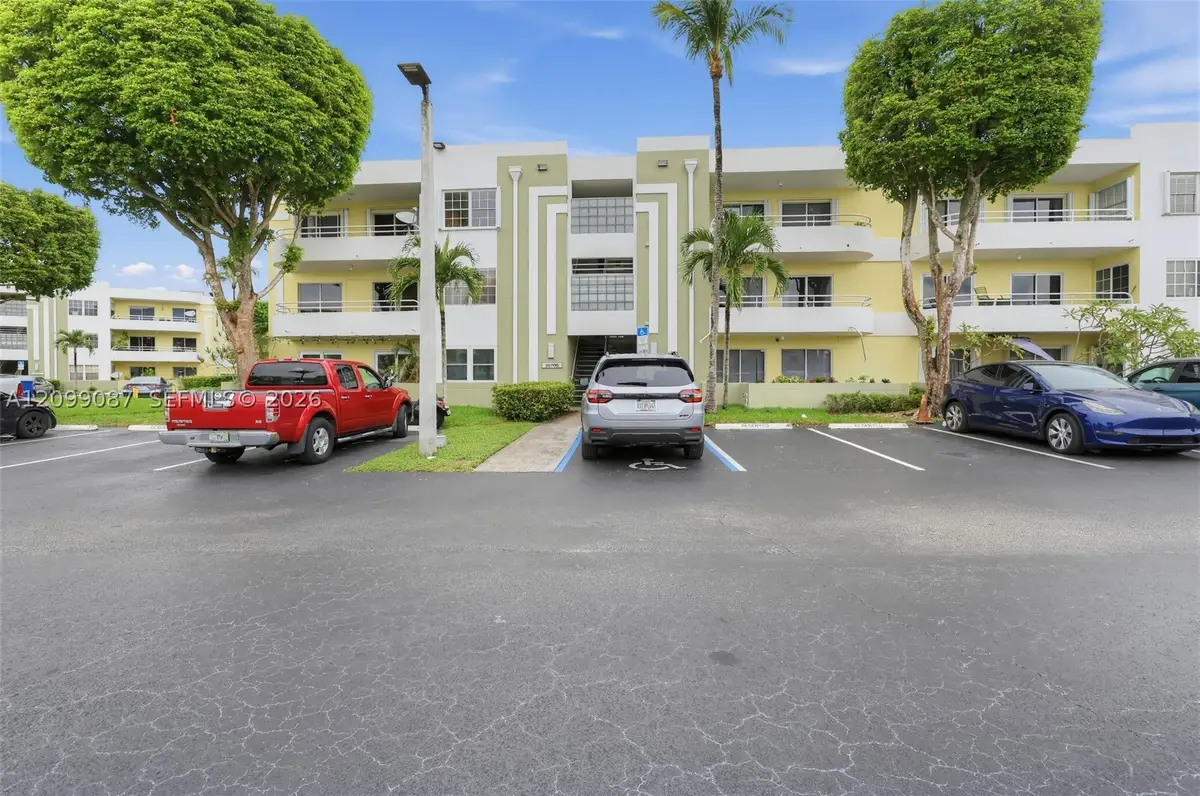 10765 SW 108th Ave #301, Miami, FL 33176 - #1