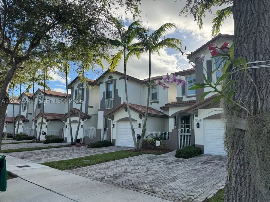 6243 SW 165th Ave, Miami, FL 33193 - #2