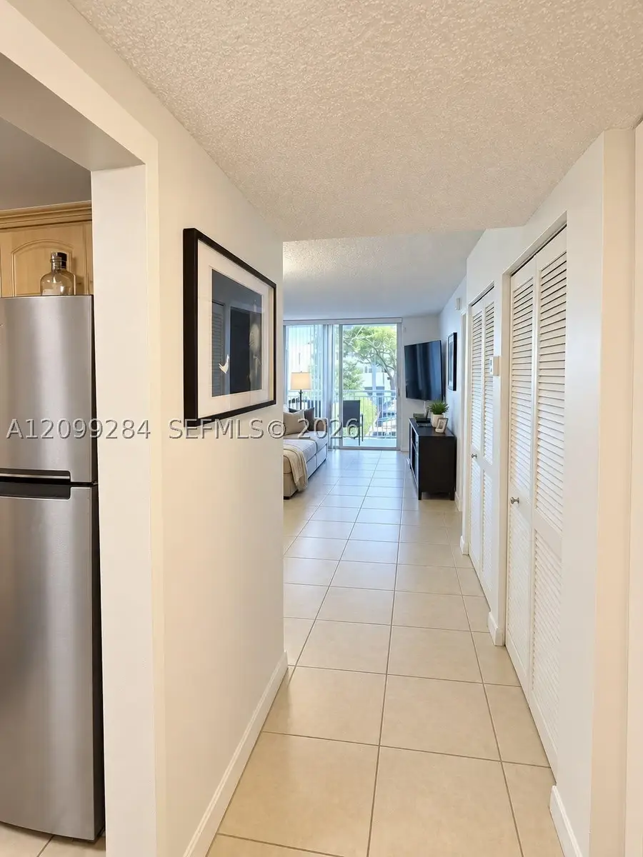 1666 West Ave #212, Miami Beach, FL 33139 - #2