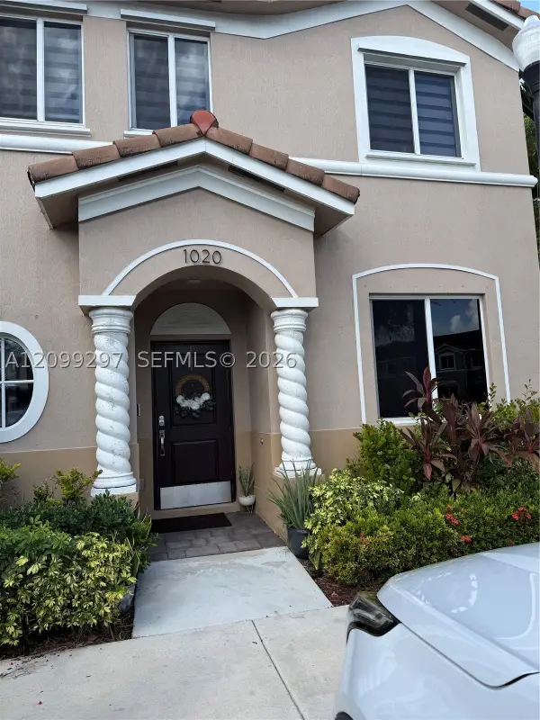 1020 SE 23rd Ter, Homestead, FL 33035