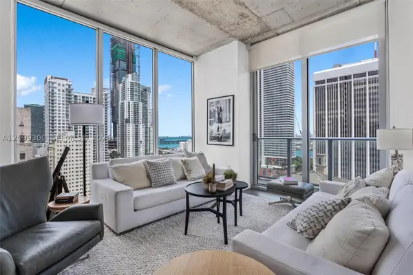 151 SE 1st St #2102, Miami, FL 33131
