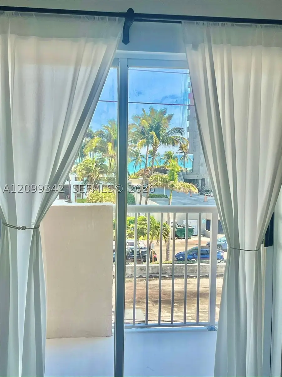 Address Withheld By Seller, Miami Beach, FL 33141 - #2