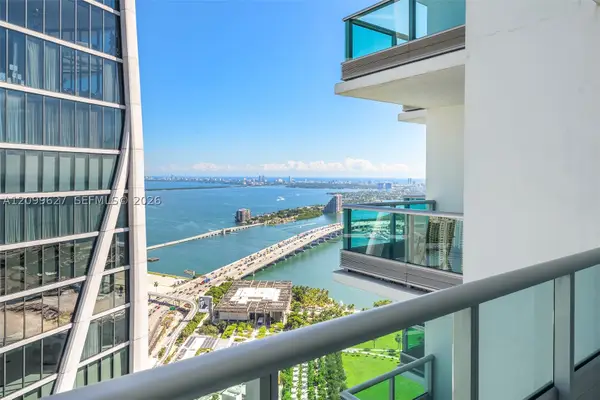 900 Biscayne Blvd #5310, Miami, FL 33132