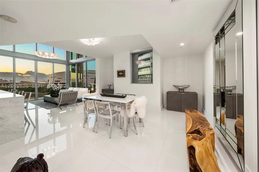 900 Biscayne Blvd #701, Miami, FL 33132 - #2