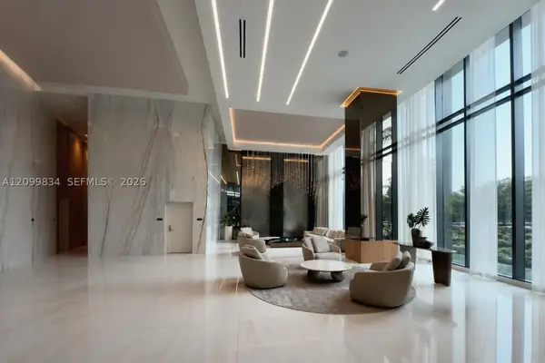 1170 E Hallandale Beach Blvd #2009, Hallandale Beach, FL 33009