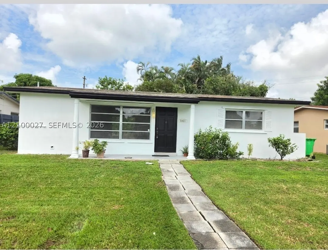 6421 NW 26th St, Sunrise, FL 33313 - #1