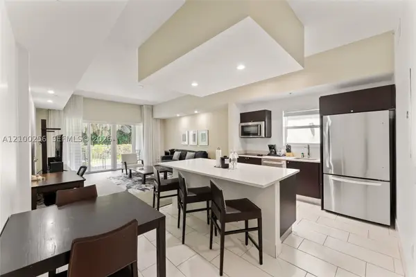 5300 NW 87th Ave #408, Doral, FL 33178