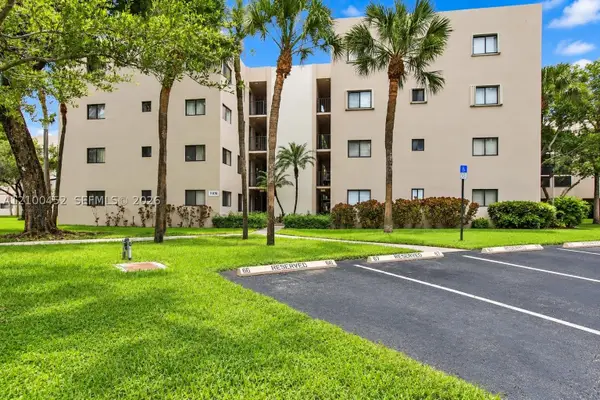 8760 SW 133rd Ave Rd #114, Miami, FL 33183