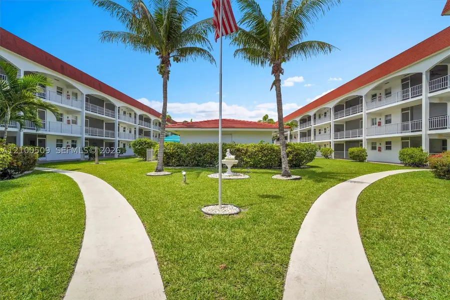 580 Egret Dr #111, Hallandale Beach, FL 33009 - #2
