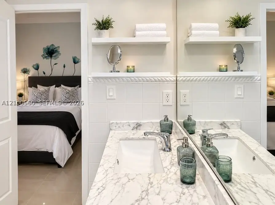 918 Ocean Dr #201, Miami Beach, FL 33139 - #1