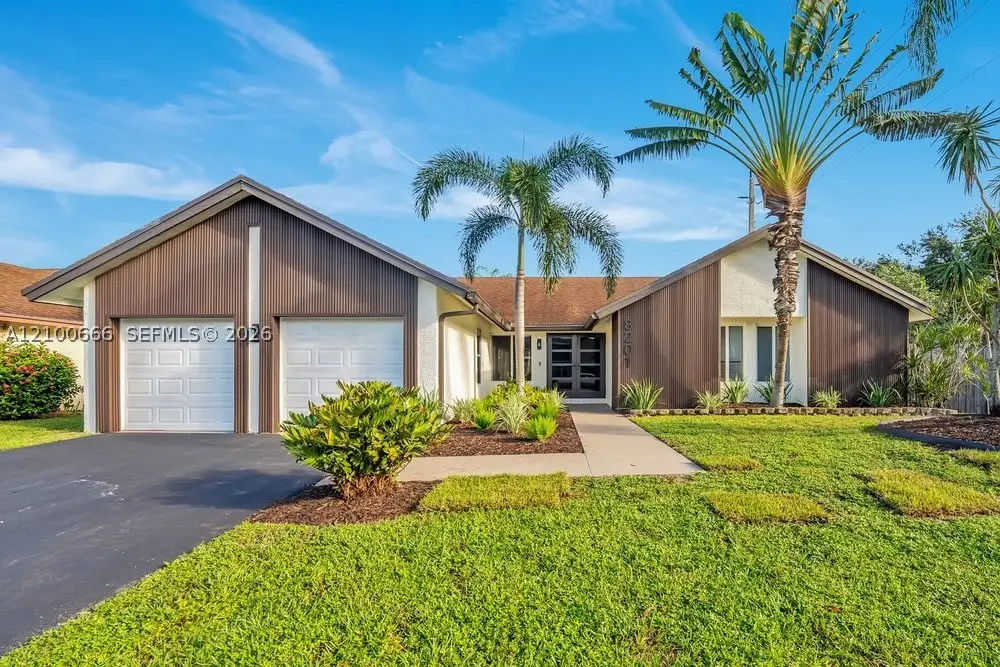 8201 NW 52nd St, Lauderhill, FL 33351 - #1