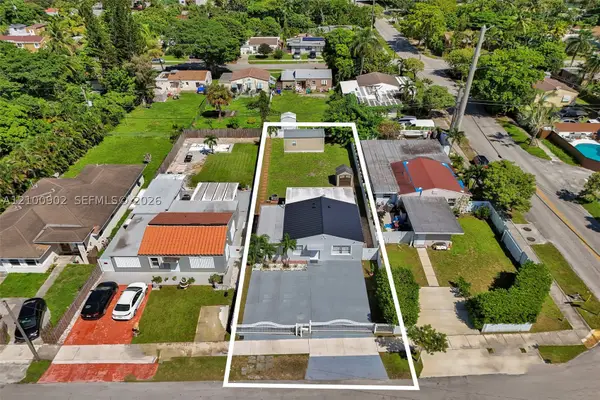 2405 Funston, Hollywood, FL 33020