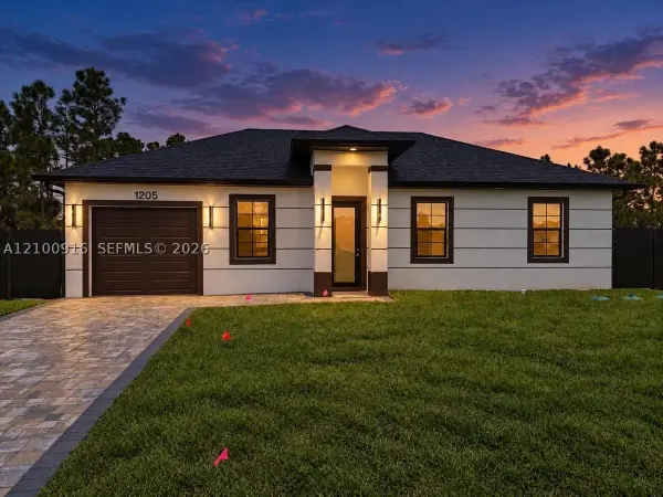 1205 Damen St E, Lehigh Acres, FL 33974
