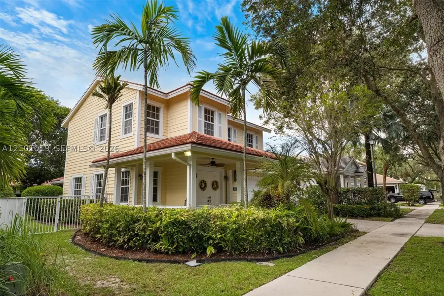 4685 Lakeside Ter, Davie, FL 33314 - #2