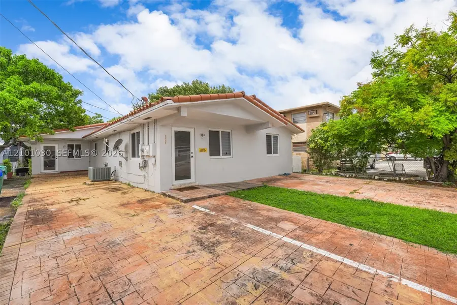 1816 NW 22nd Ct, Miami, FL 33125 - #2