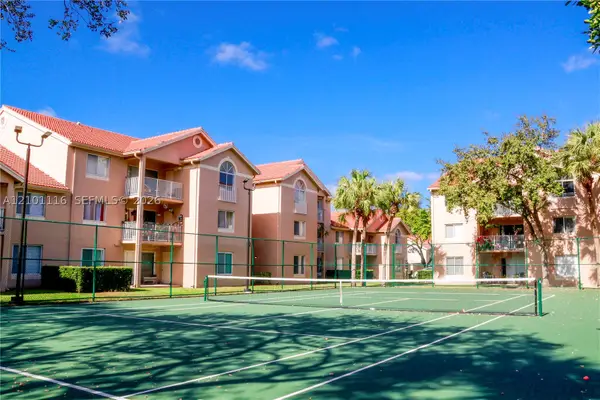 15770 SW 106th Ter #305, Miami, FL 33196
