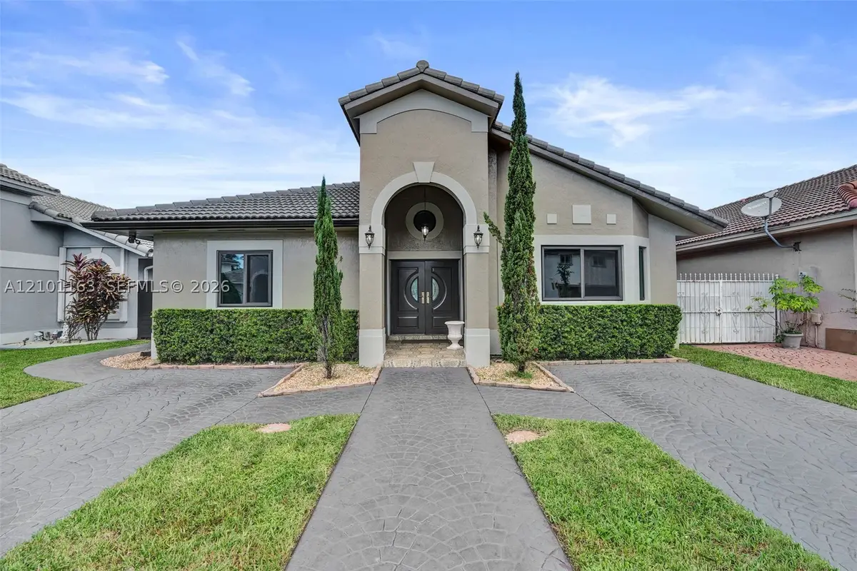 8741 NW 141st Ter, Miami Lakes, FL 33018 - #1