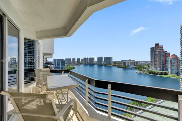 3600 Mystic Pointe Dr #PH3, Aventura, FL 33180