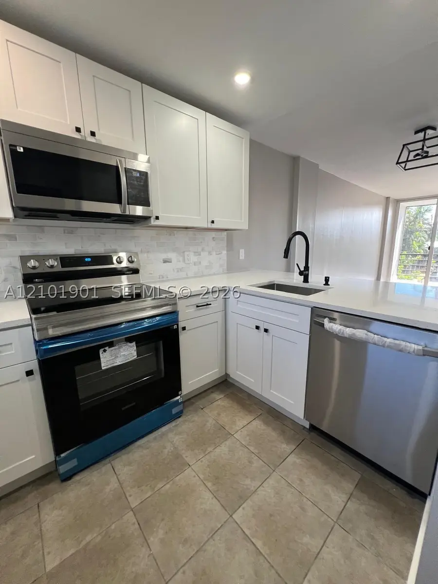 108 Royal Park Dr #2H, Oakland Park, FL 33309 - #3