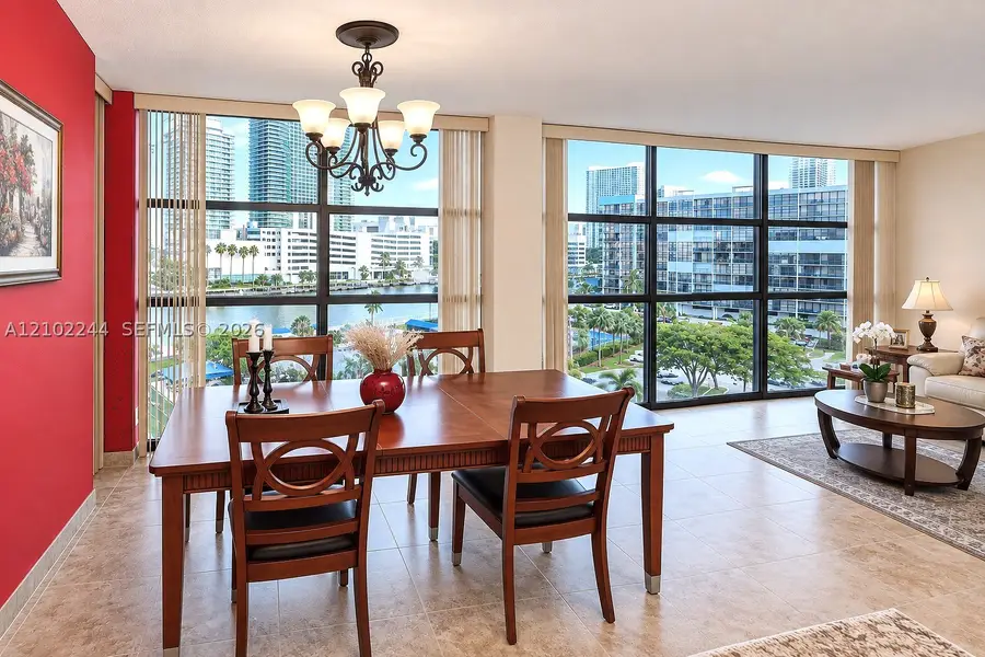 600 Parkview Dr #722, Hallandale Beach, FL 33009 - #3