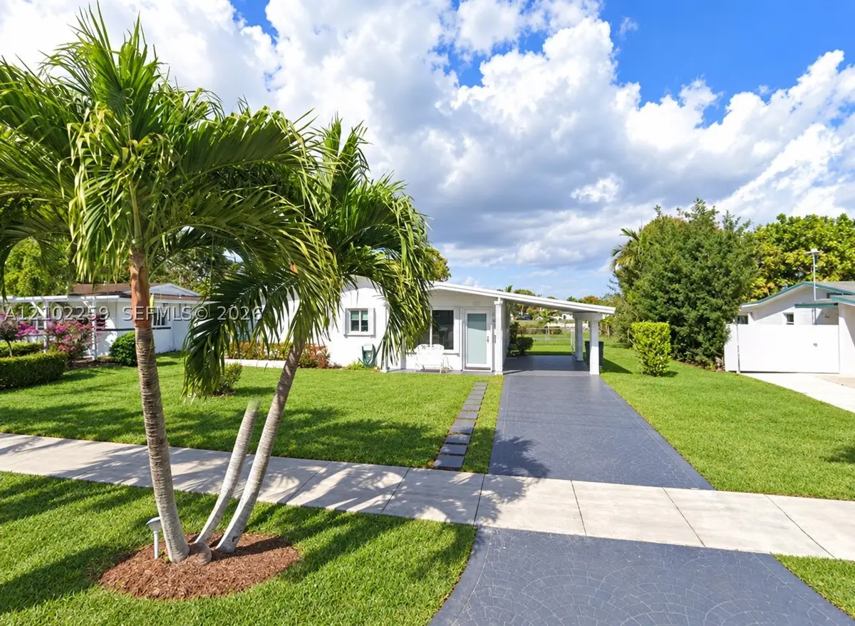9865 SW 80th Dr, Miami, FL 33173 - #1