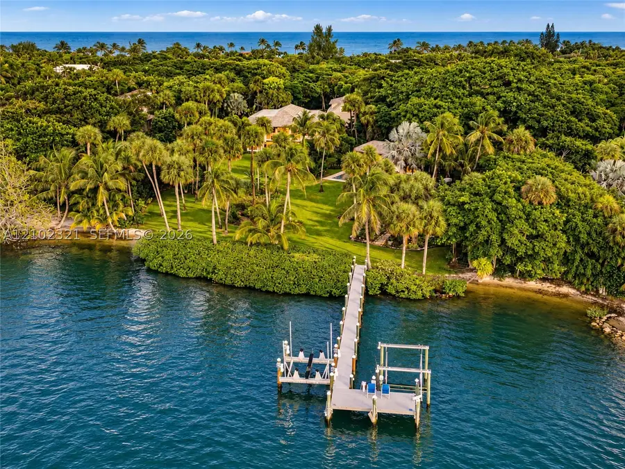 150 Gomez Rd, Jupiter Island, FL 33455 - #2
