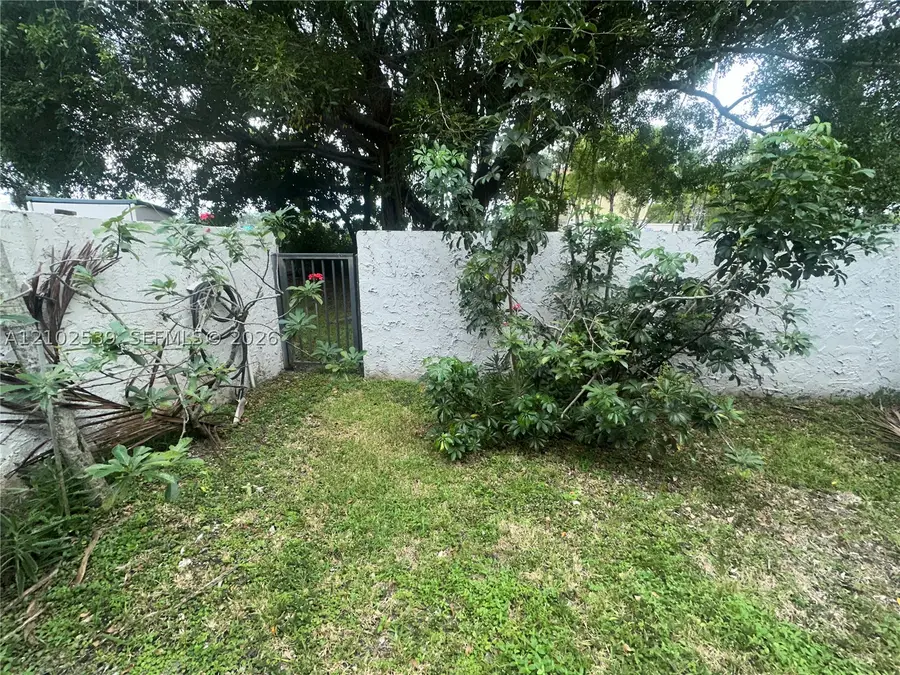 3905 Sheridan St, Hollywood, FL 33021 - #3